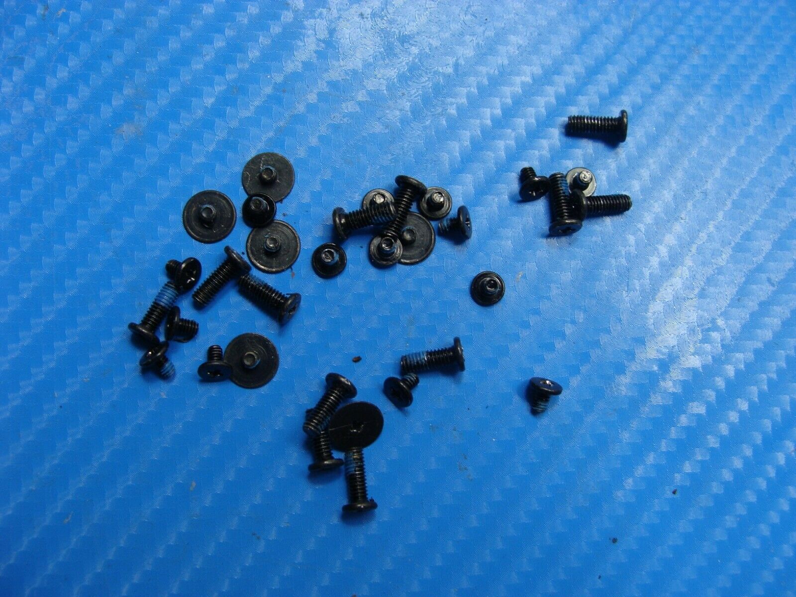 Dell Inspiron 15-7568 15.6