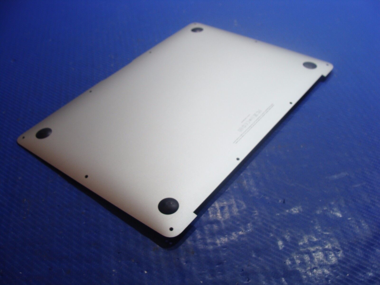 MacBook Air 13 A1369 Late 2010 MC504LL/A OEM Bottom Case Base Cover 922-9646