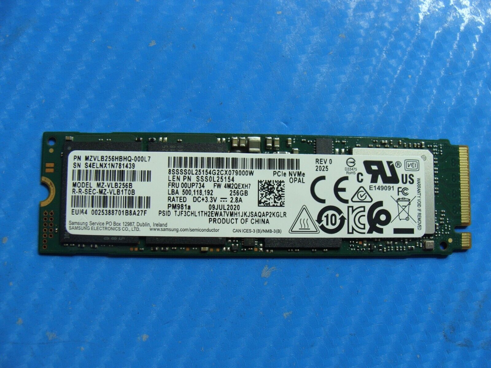 Lenovo Thinkpad x13 Yoga Samsung 256GB NVMe M.2 SSD Solid State Drive MZ-VLB256B
