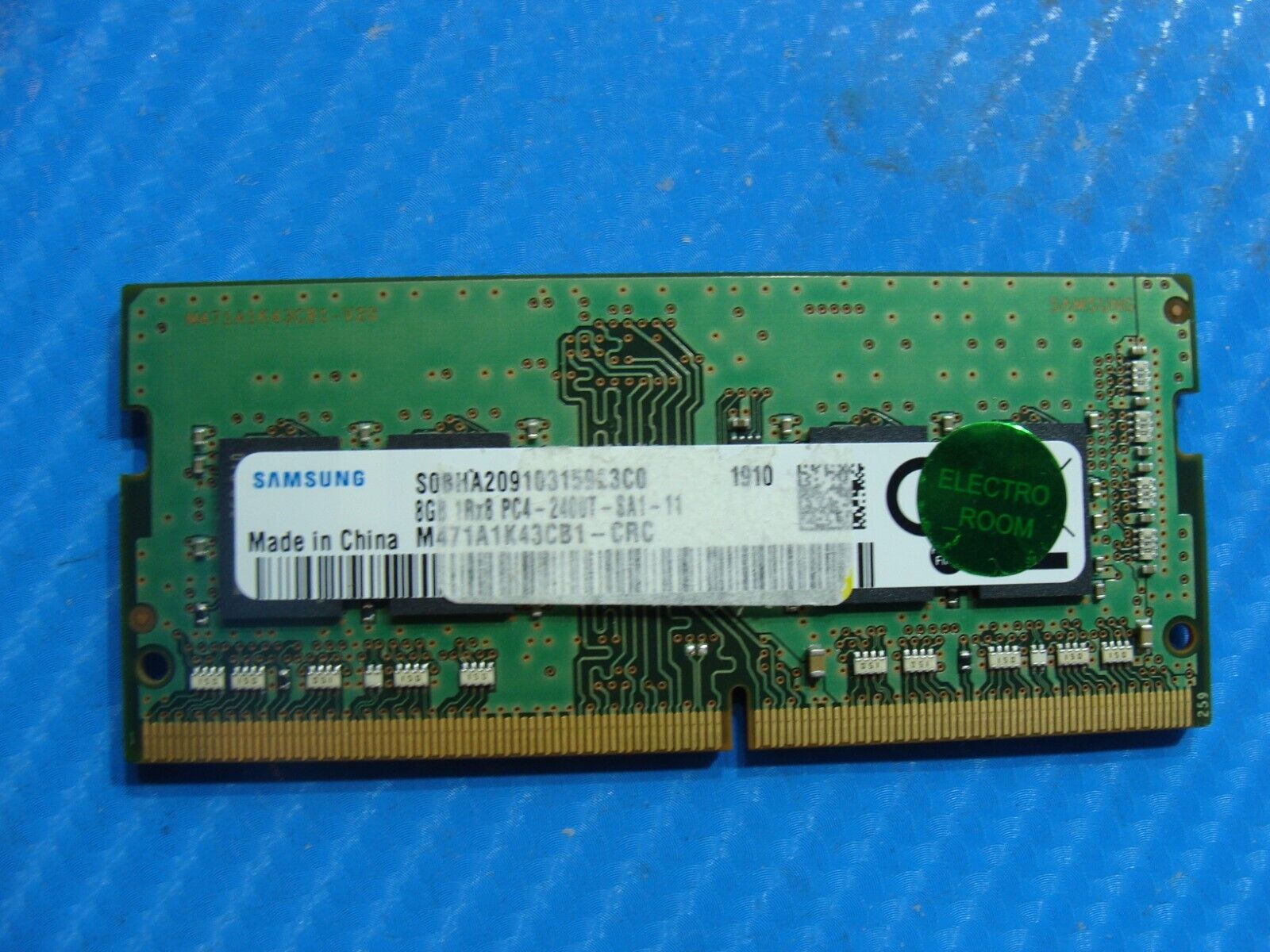 LG Z990 So-Dimm Samsung 8GB 1Rx8 Memory Ram PC4-2400T M471A1K43CB1-CRC