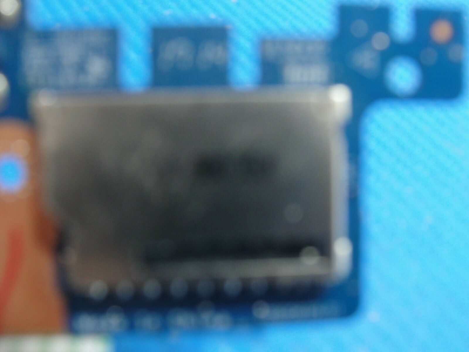 HP Notebook 15-ay041wm 15.6