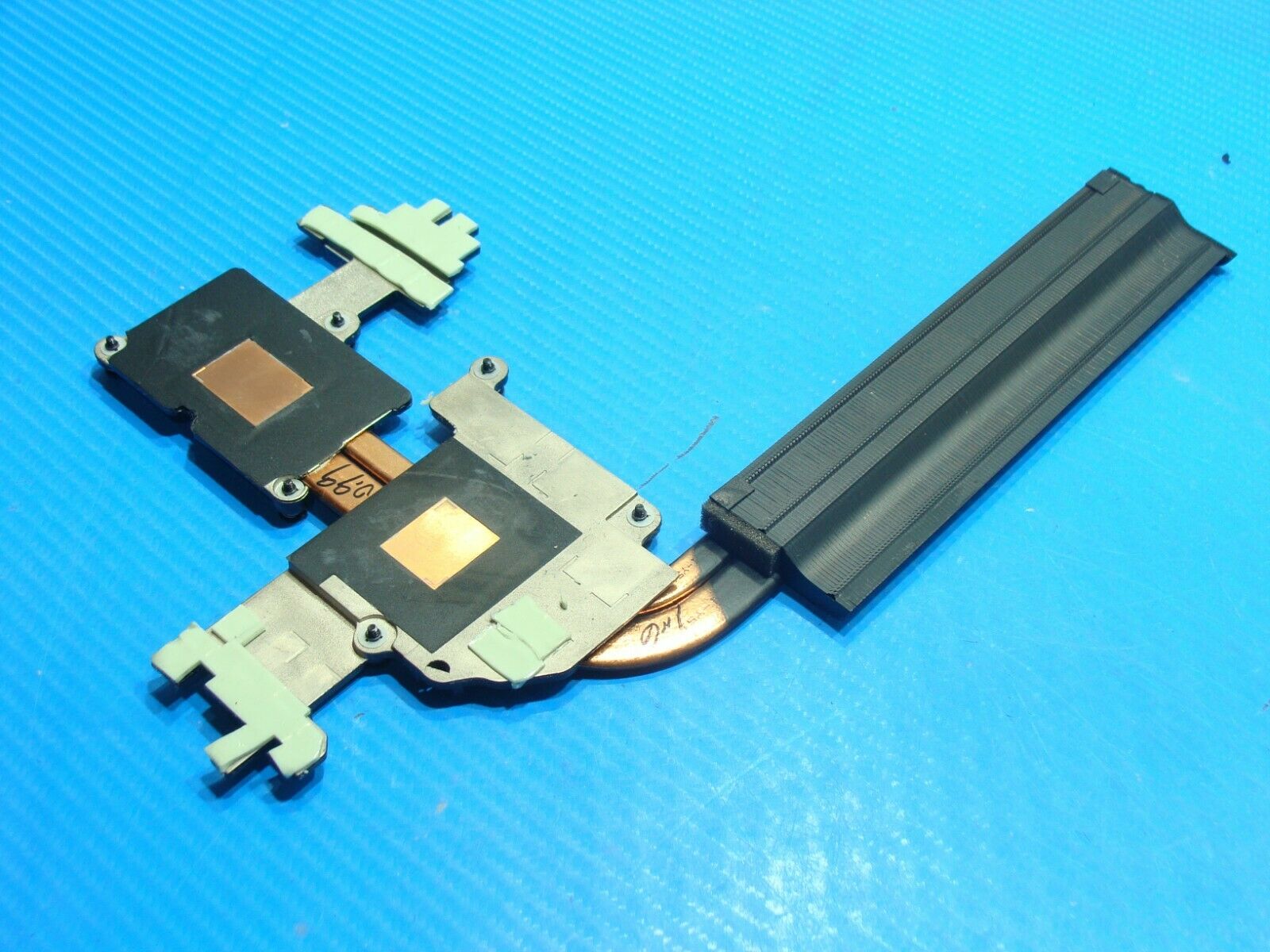 Lenovo IdeaPad Y700-15ACZ 15.6