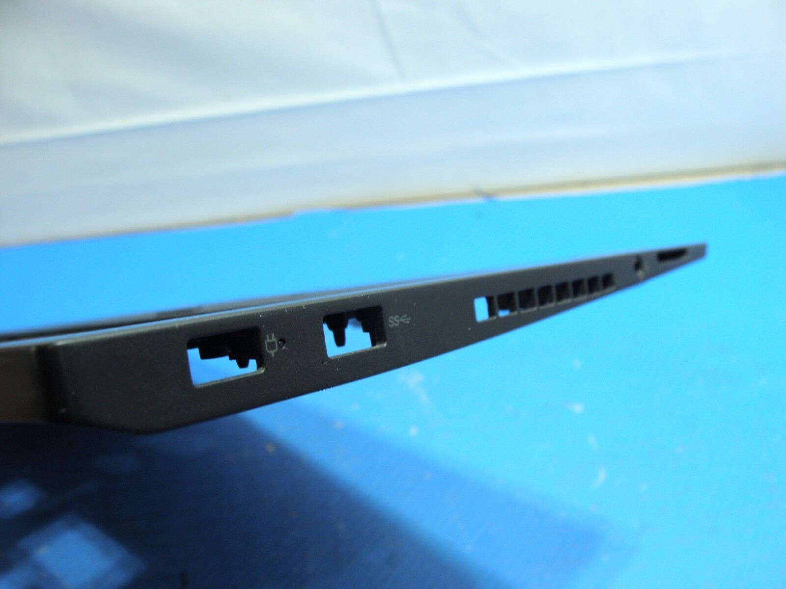 Lenovo ThinkPad T470s 14 Genuine Laptop Palmrest w/Touchpad Black AM134000100