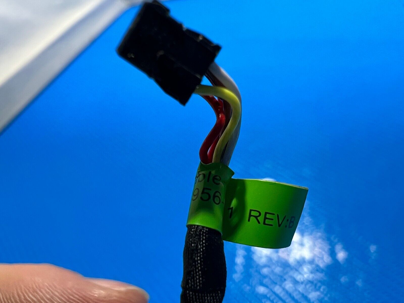 HP Envy m7-k111dx 17.3