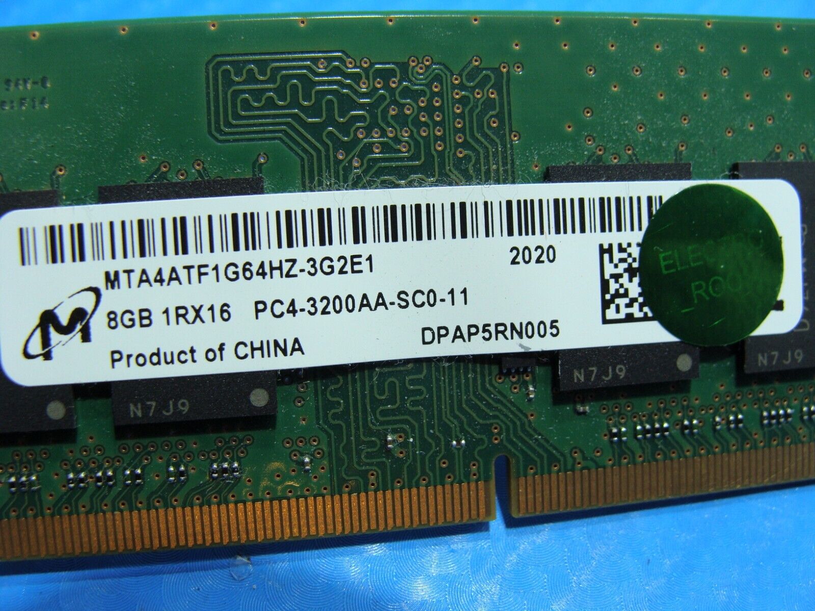 Lenovo 17ADA05 So-Dimm Micron 8Gb 1Rx16 Memory PC4-3200AA MTA4ATF1G64HZ-3G2E1