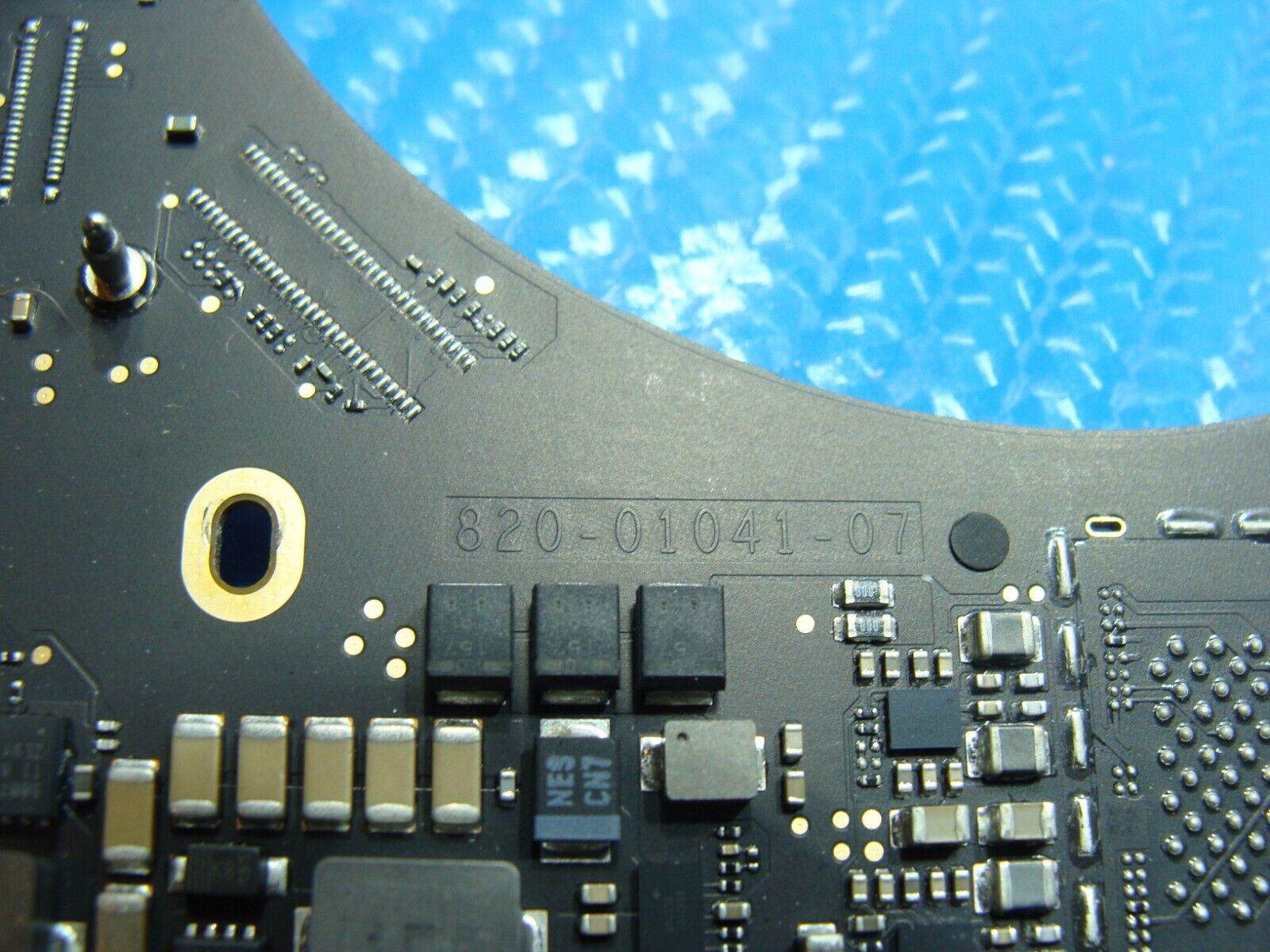 MacBook Pro A1990 2018 MR932LL/A i7 2.2Ghz 16Gb Logic Board 661-09989 w/ID AS IS - Tested Computer Laptop Parts