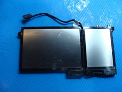 Dell Latitude 15.6" 5590 Genuine Laptop Battery 11.4V 51Wh 4254mAh D4CMT 93FTF