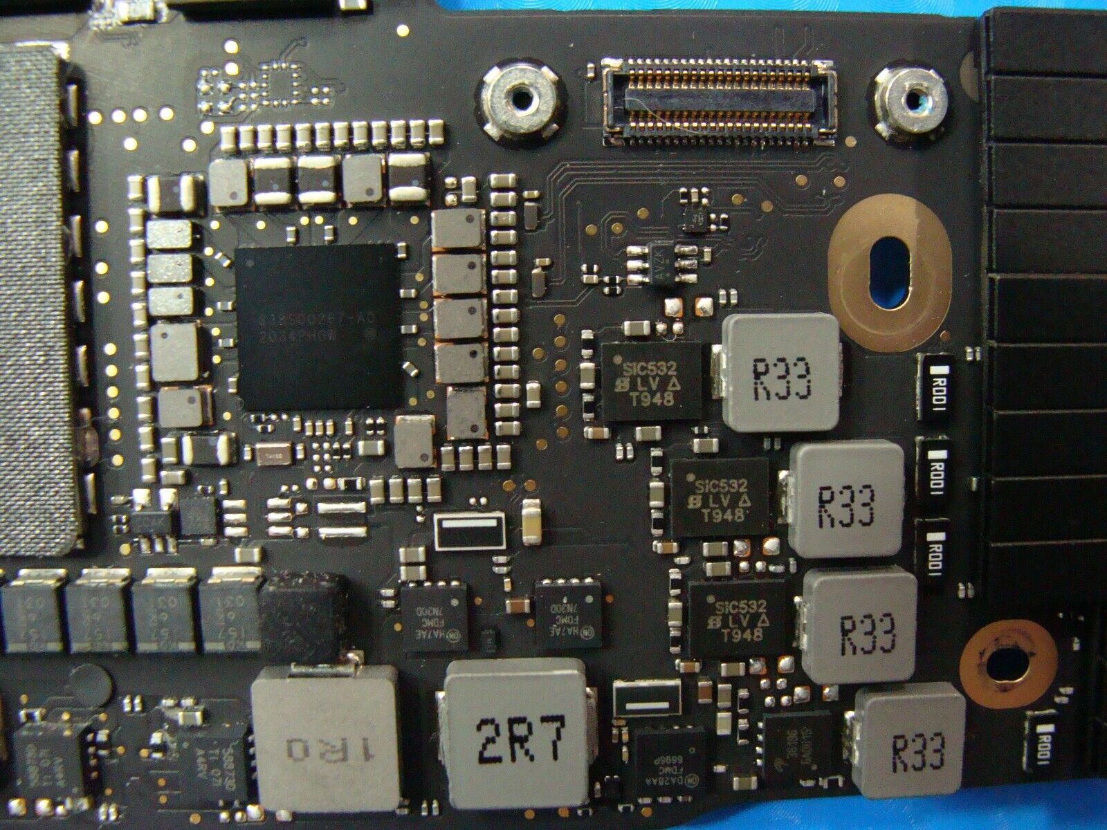 MacBook Air A2179 2020 MVH42LL/A 13 i5 1.1GHz 8GB 512GB Logic Board 661-14752