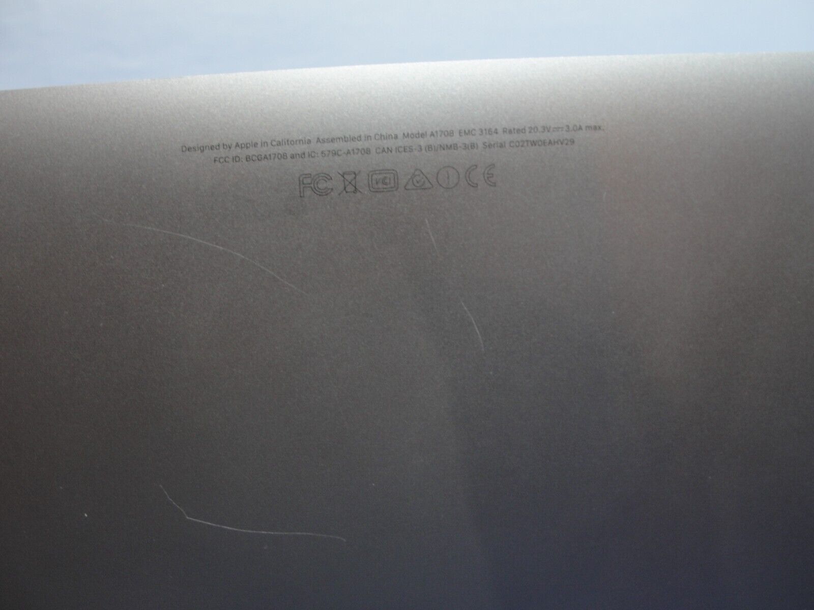 MacBook Pro A1708 MPXQ2LL/A Mid 2017 13