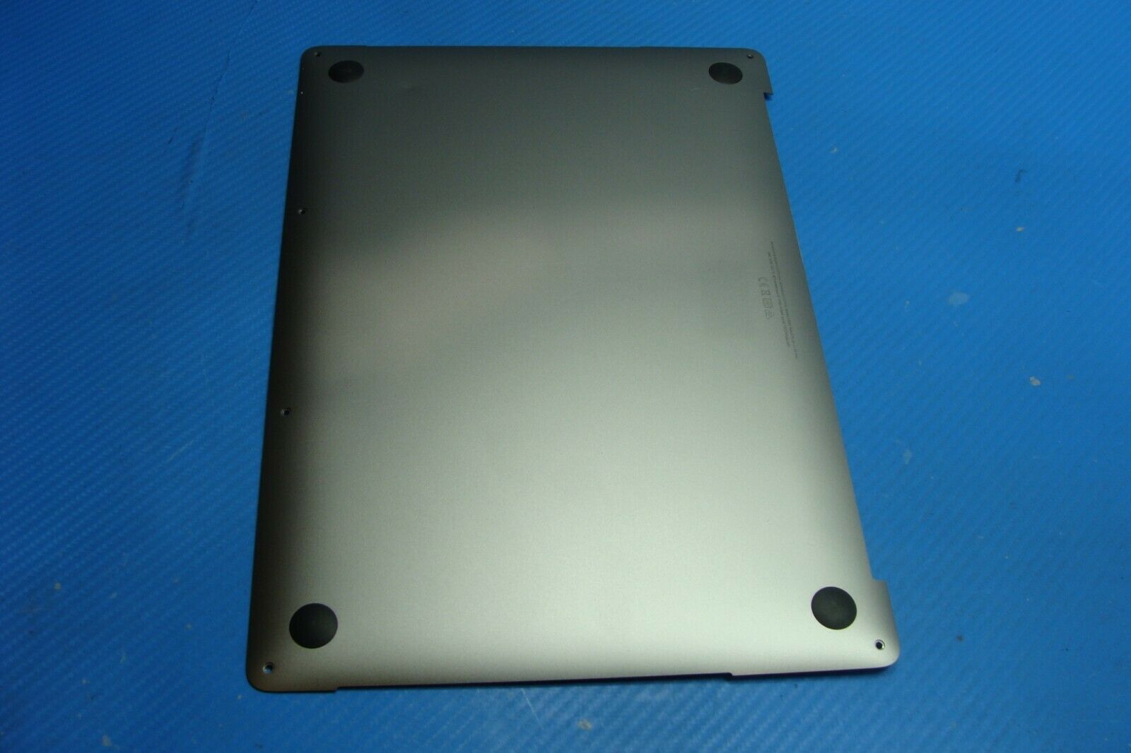 MacBook Pro A1989 13