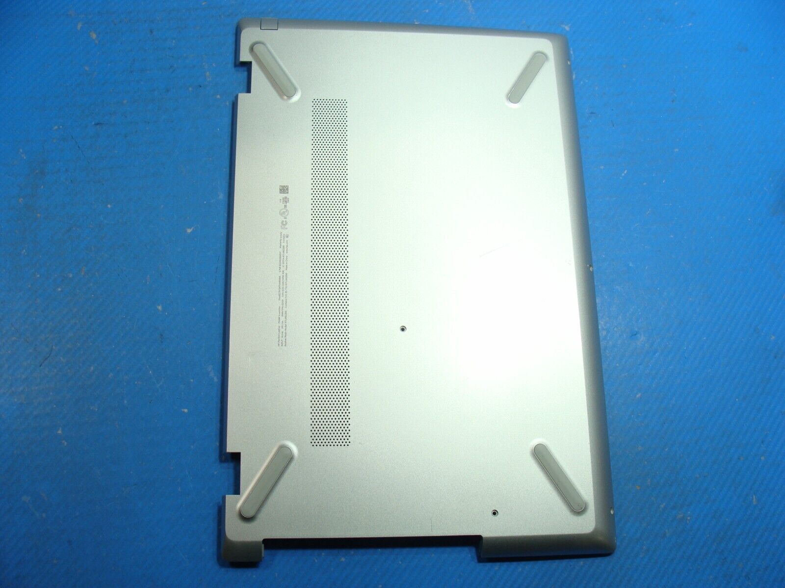 HP Pavilion 15-cu0071nr 15.6 Genuine Bottom Case Base Cover EAG7C00401A