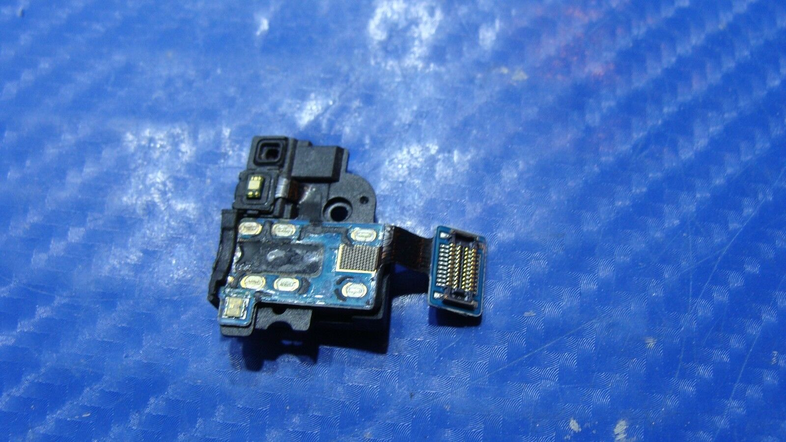 Samsung Galaxy S4 SPH-L720 5