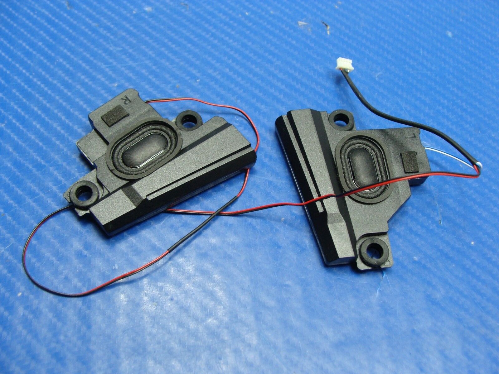 Lenovo Y700-15ISK 15.6