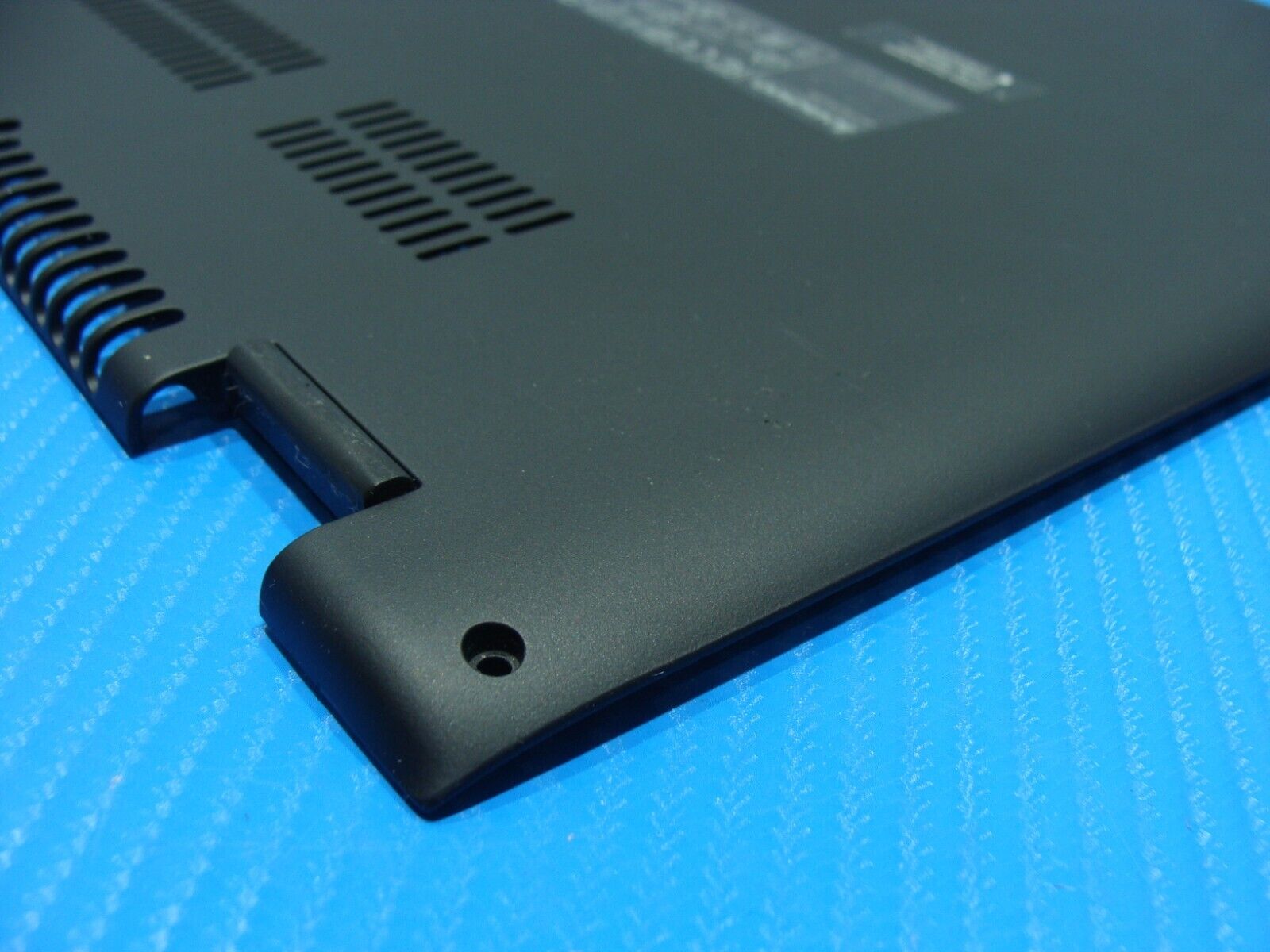 Lenovo IdeaPad Y700-14ISK 14