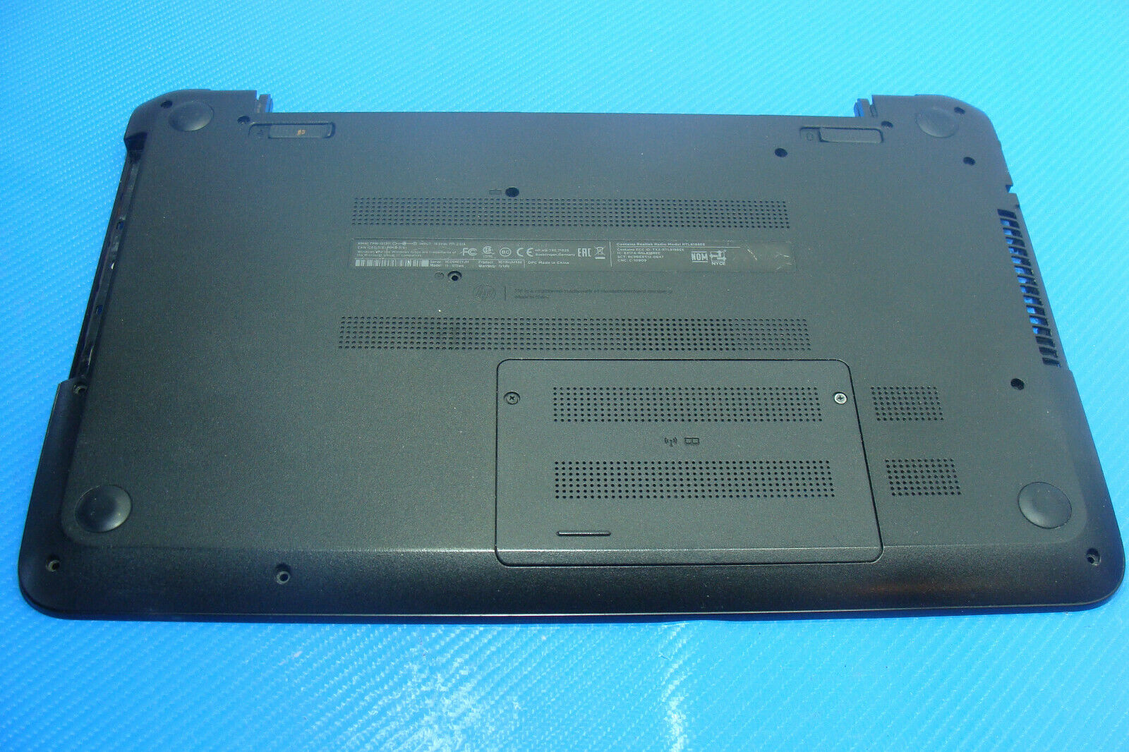 HP Flyer Red 15-f272wm 15.6