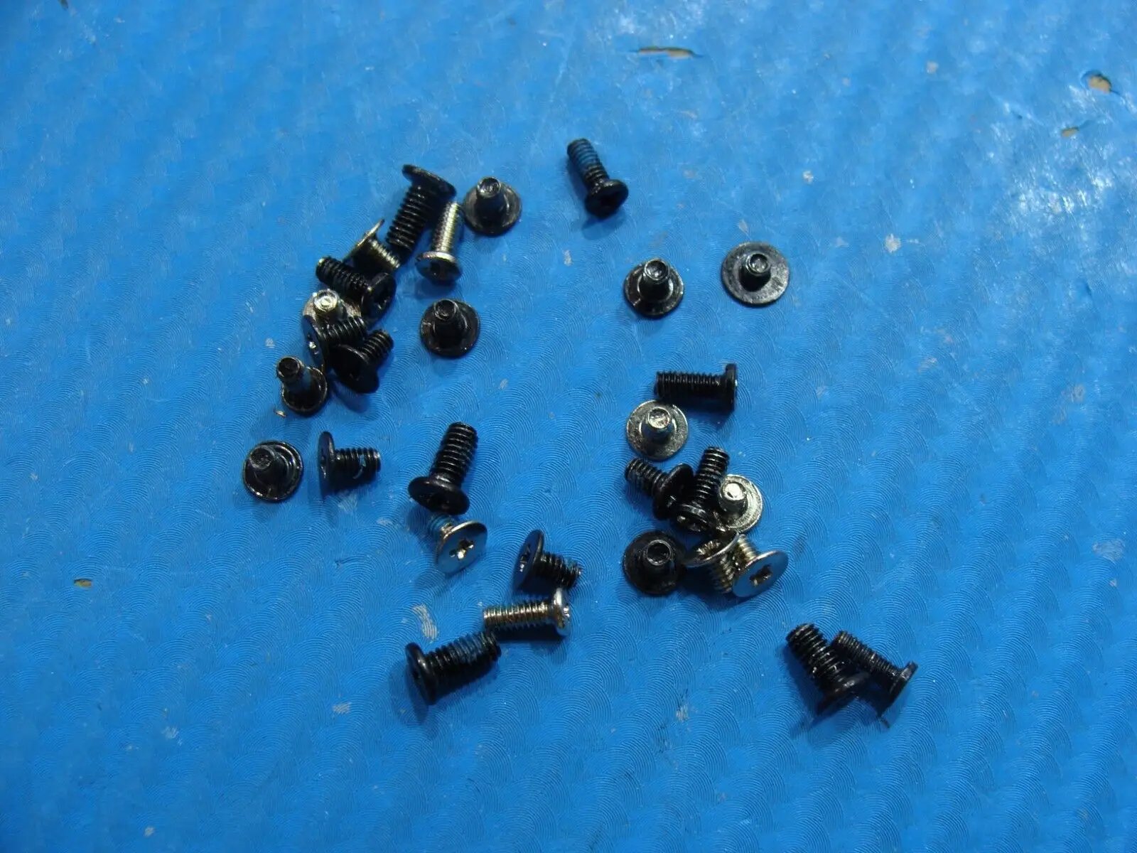 Dell Vostro 15 3510 15.6