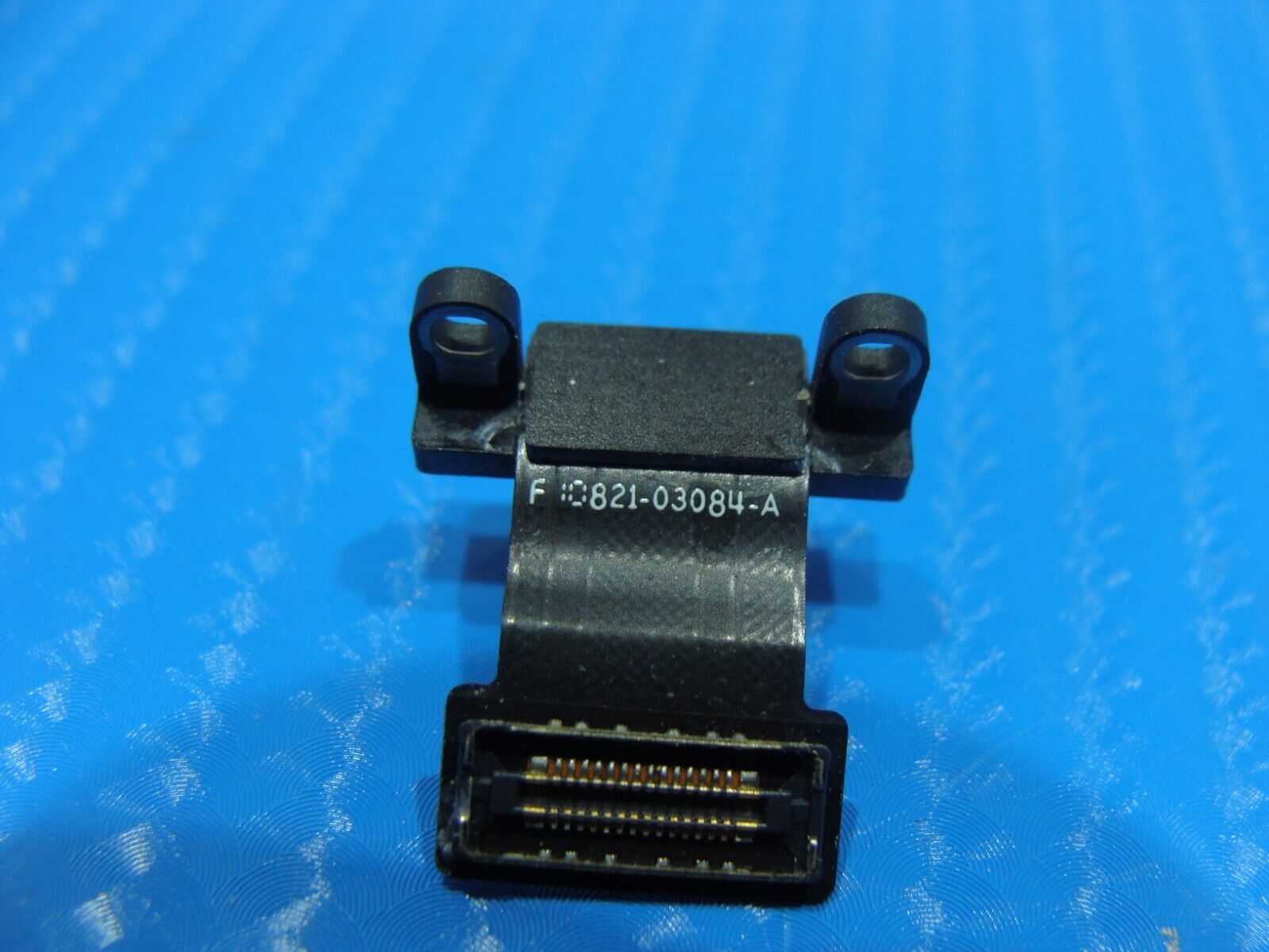 MacBook Pro A2485 16