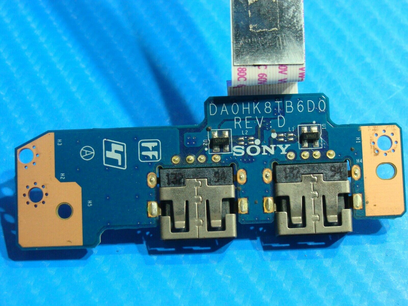 Sony Vaio SVF15218SNW 15.6