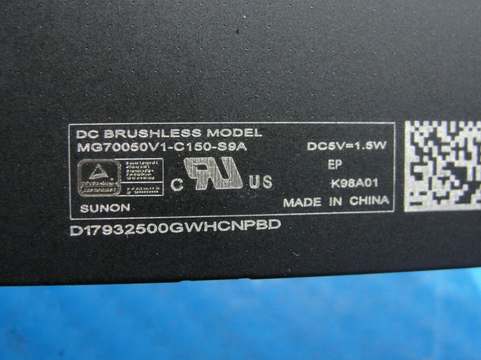 MacBook Pro A1990 15.4