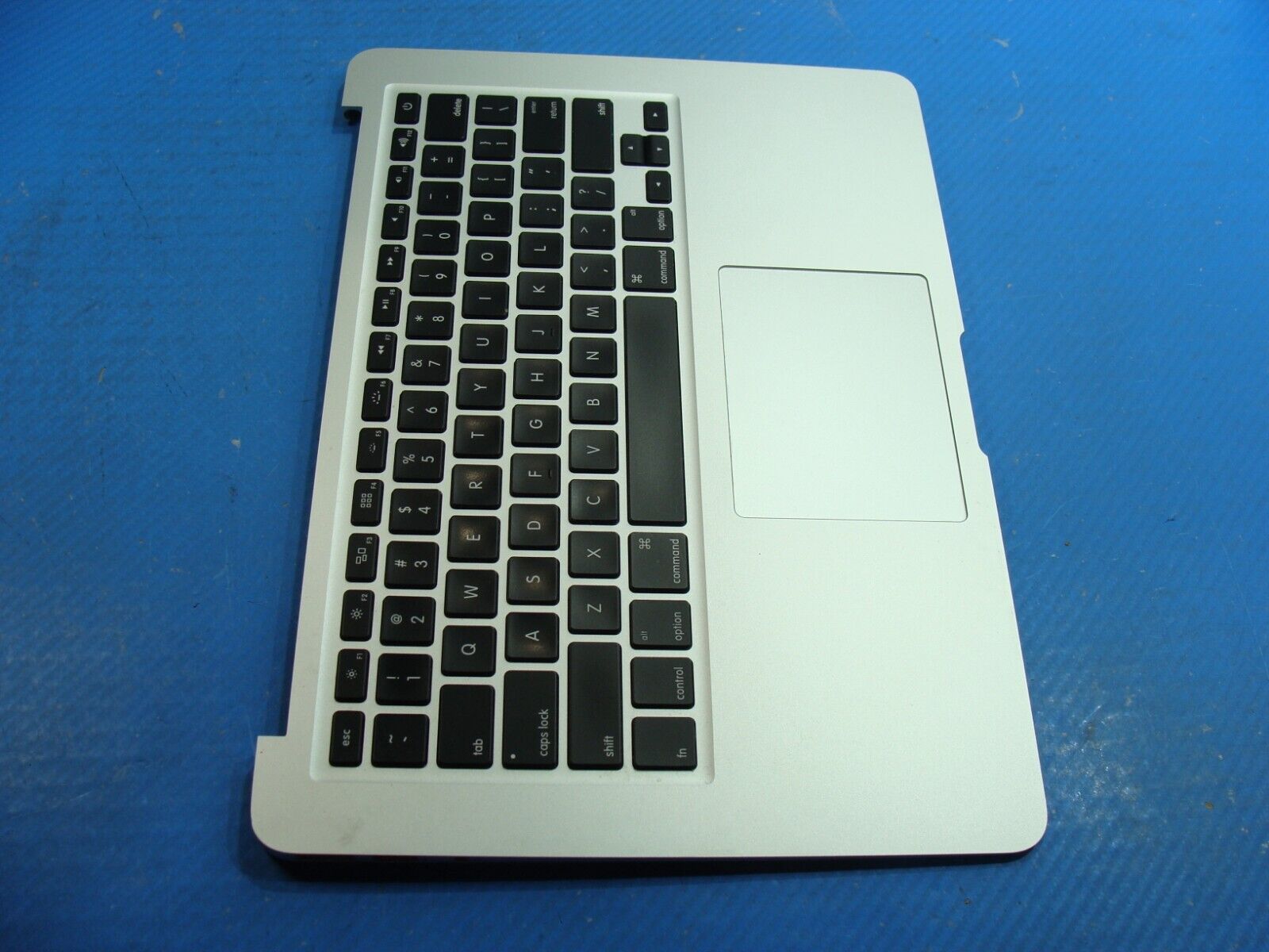 MacBook Air A1466 2015 MJVE2LL/A 13
