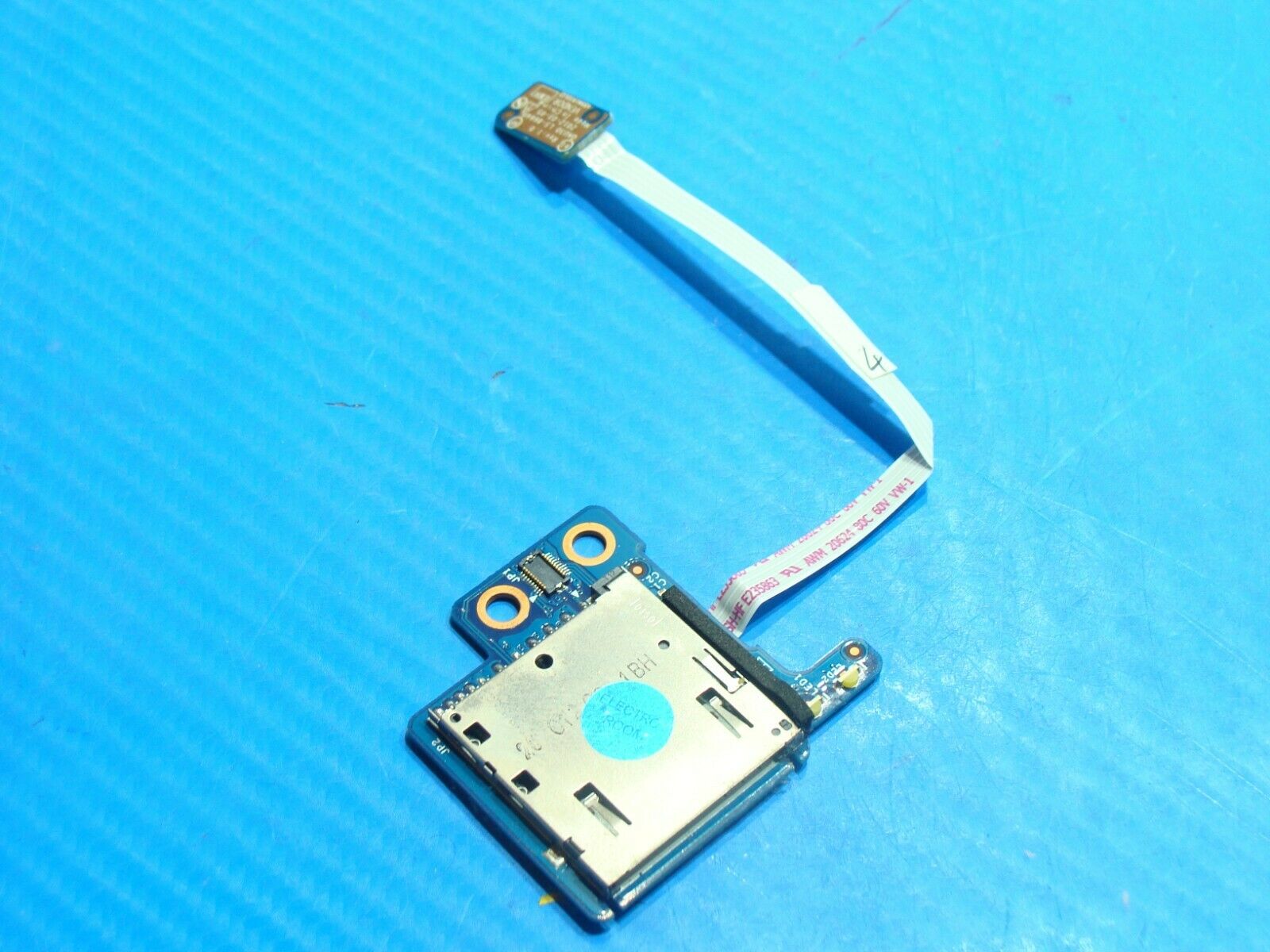 HP Envy Sleekbook 4-1008tx 14