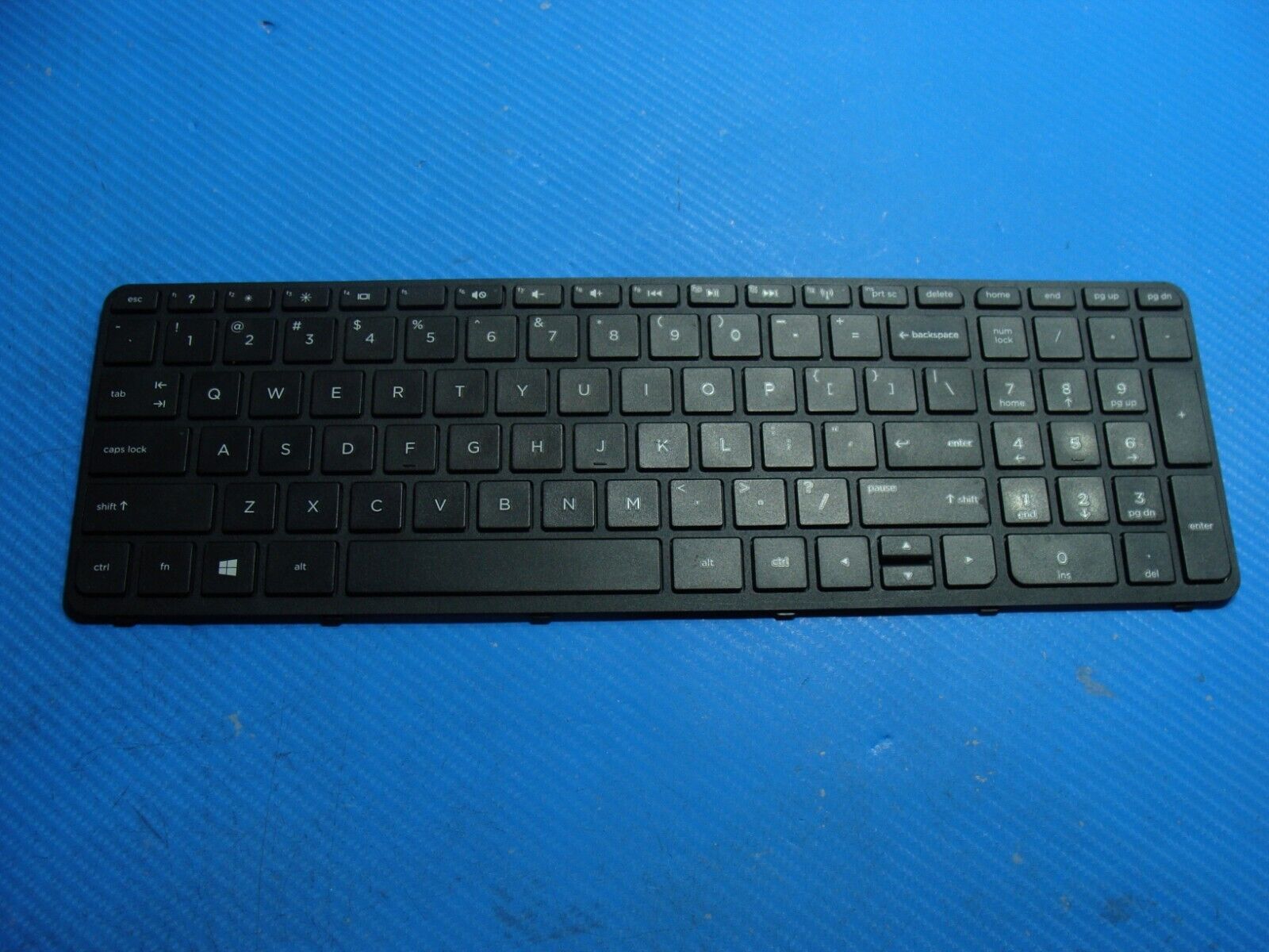 HP 15-f233wm 15.6" Genuine Laptop US Keyboard 708168-001