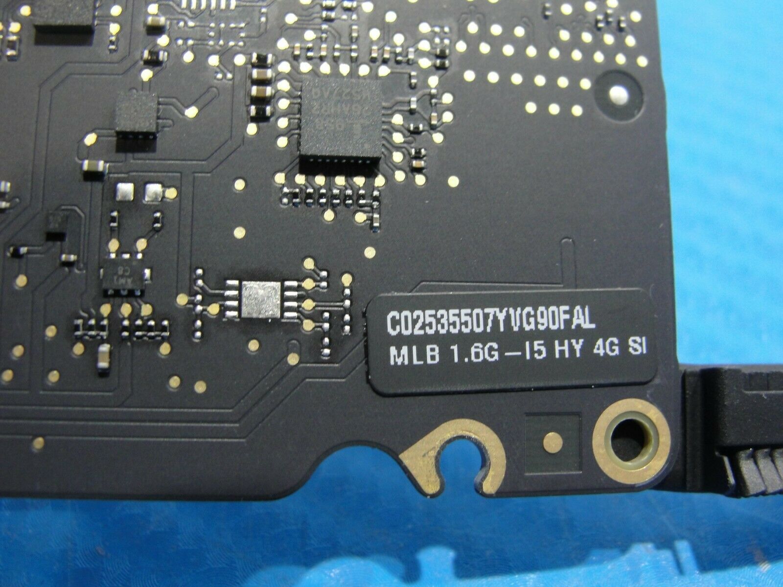 MacBook Air A1465 11