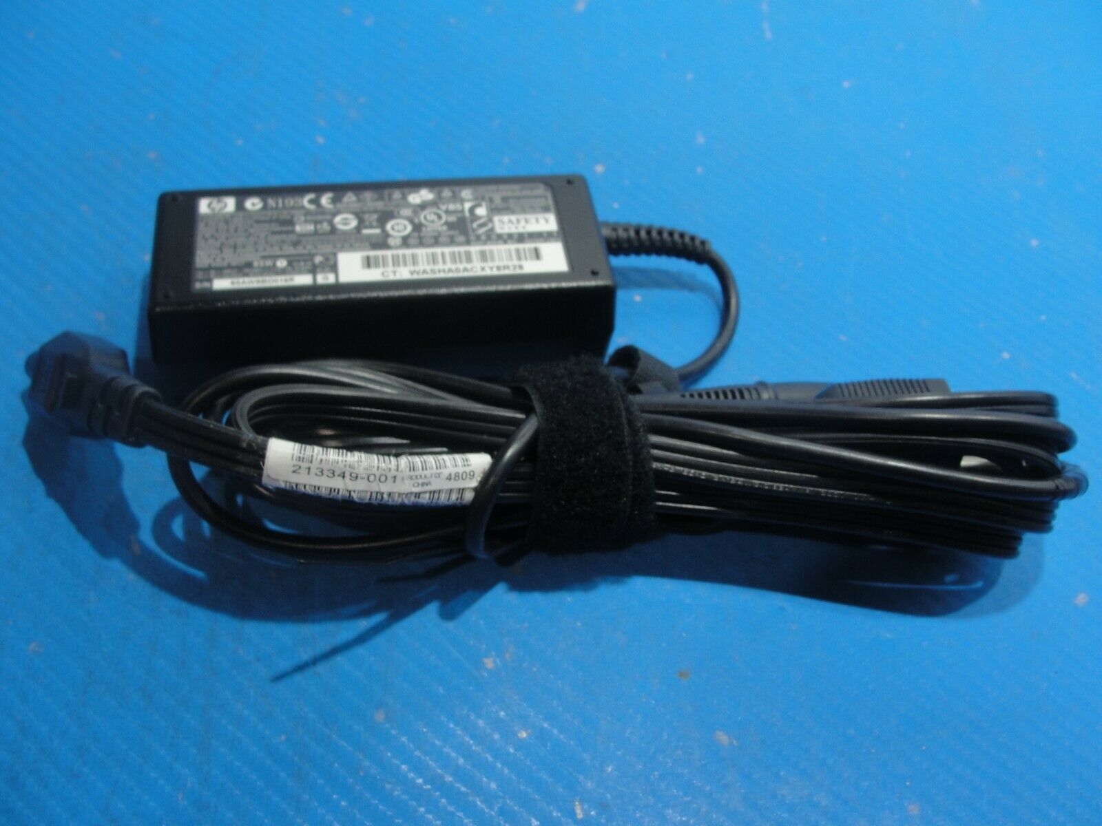 Genuine HP AC Adapter Power Charger 18.5V 3.5A 65W 463958-001 