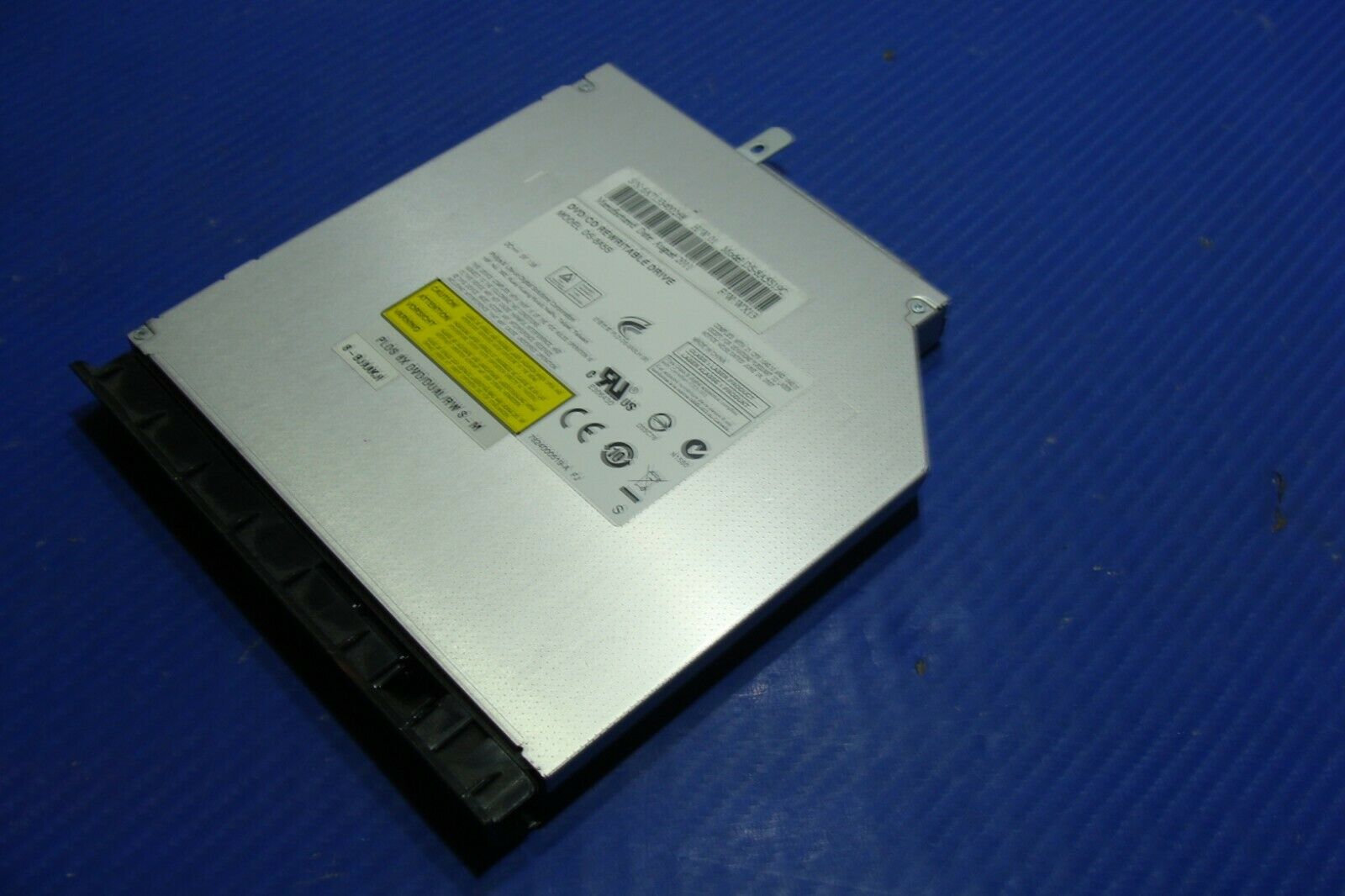 System 76 Pangoline panp8 15.6