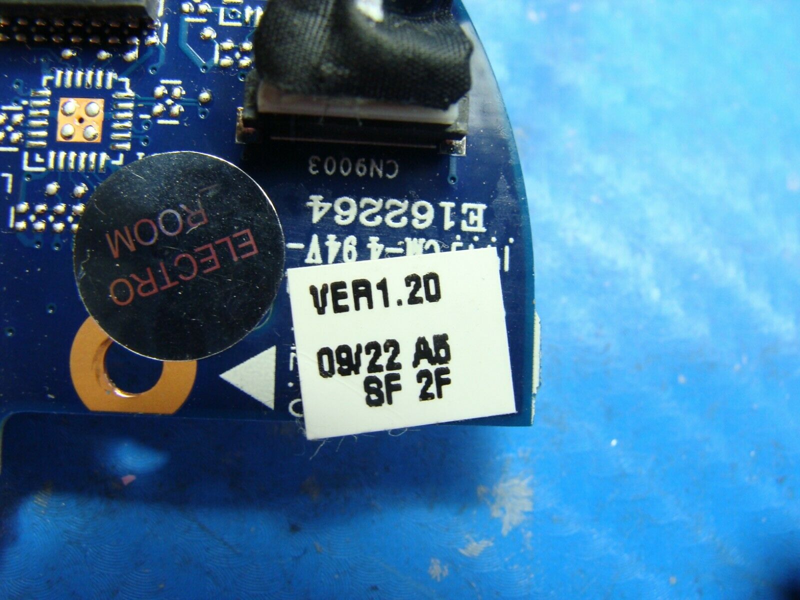 HP ENVY m6-n015dx 15.6