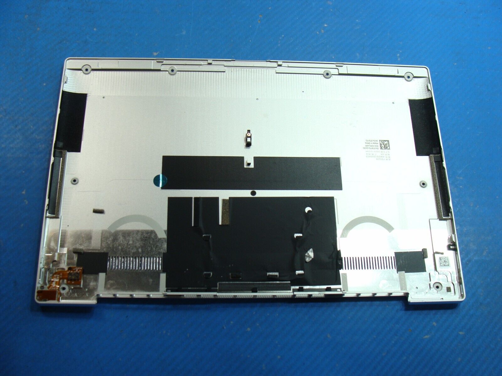 Dell XPS 13 9300 13.4 Genuine Bottom Case Base Cover T3Y7G Grade A