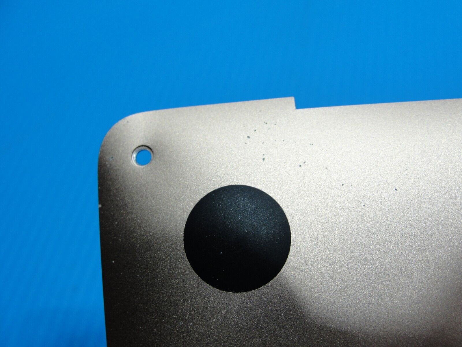 MacBook Pro A1932 13.3