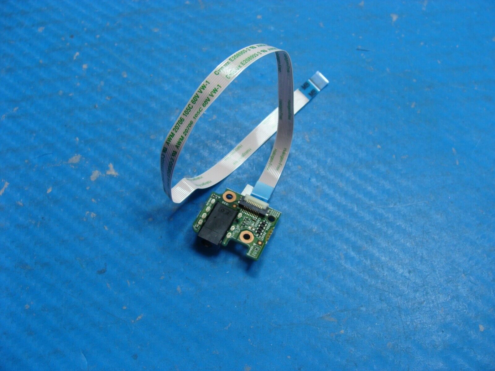 HP Pavilion x2 Detachable 10-n113dx 10.1