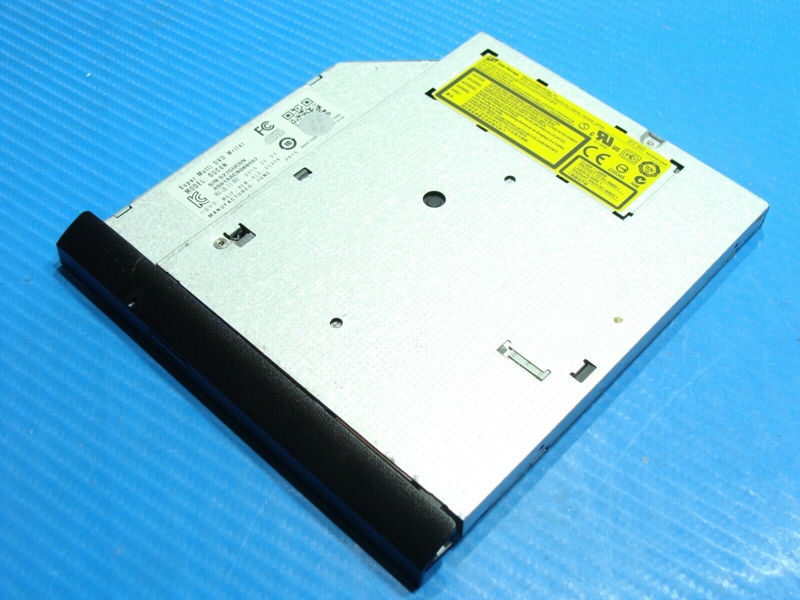 Asus F555LA-AB31 15.6