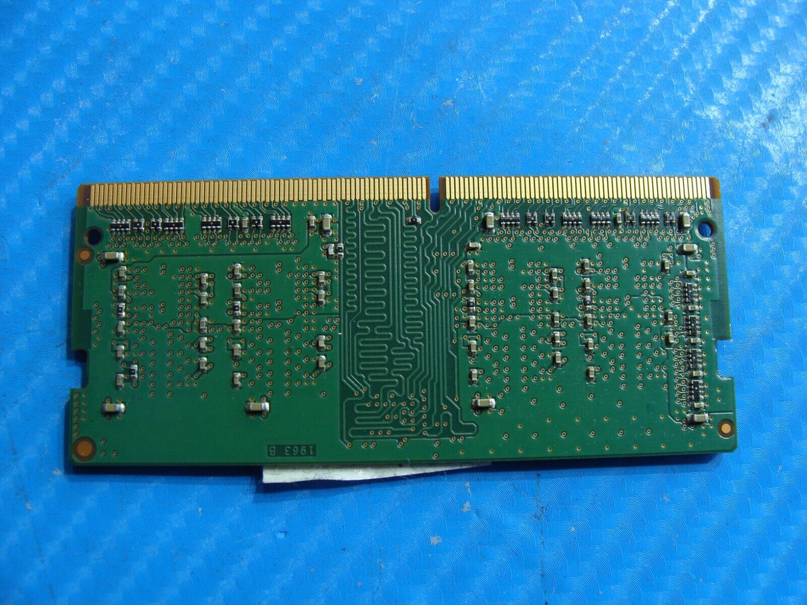 Acer F5-573G Micron 4GB 1Rx16 PC4-2400T Memory RAM SO-DIMM MTA4ATF51264HZ-2G3B1