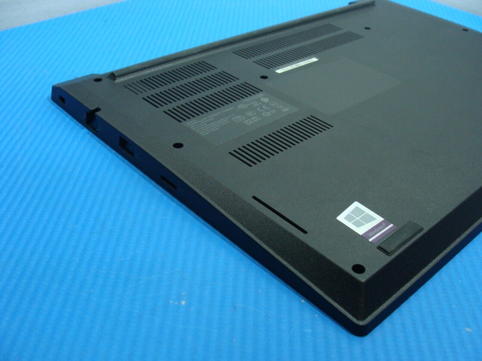 Lenovo ThinkPad E495 14 Bottom Case Base Cover AP1BV000100