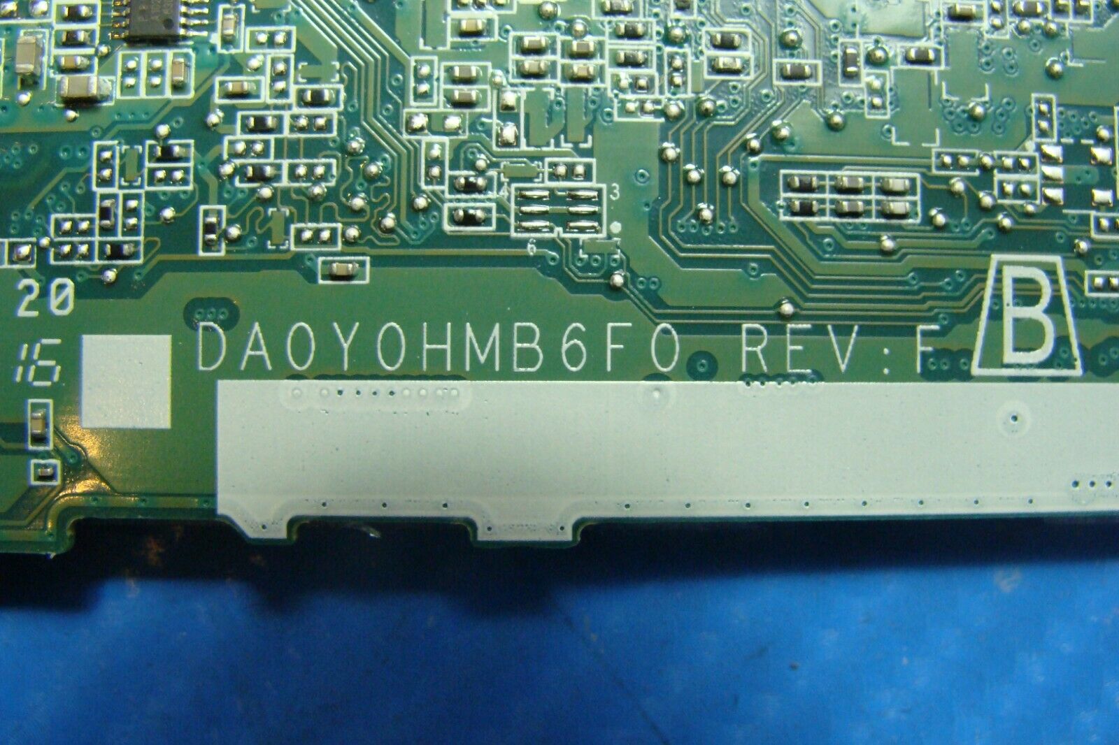 HP Stream 11-y012nr 11.6