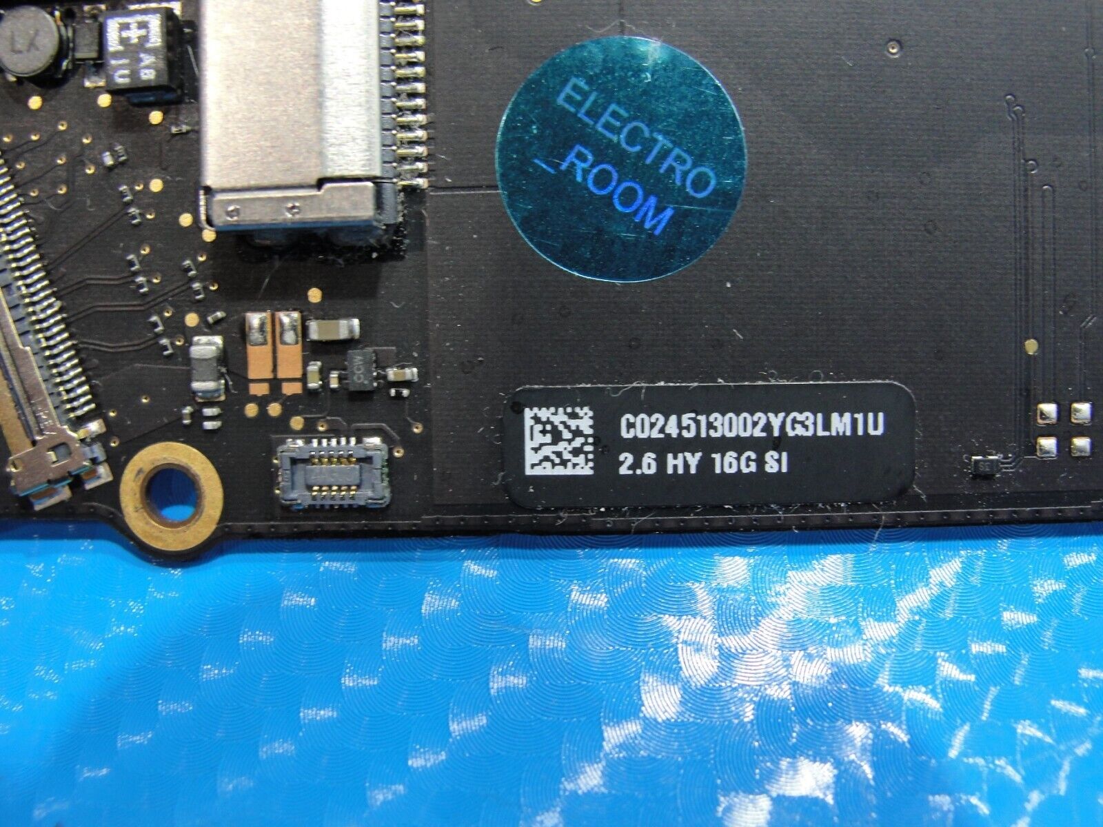 MacBook Pro A1502 13