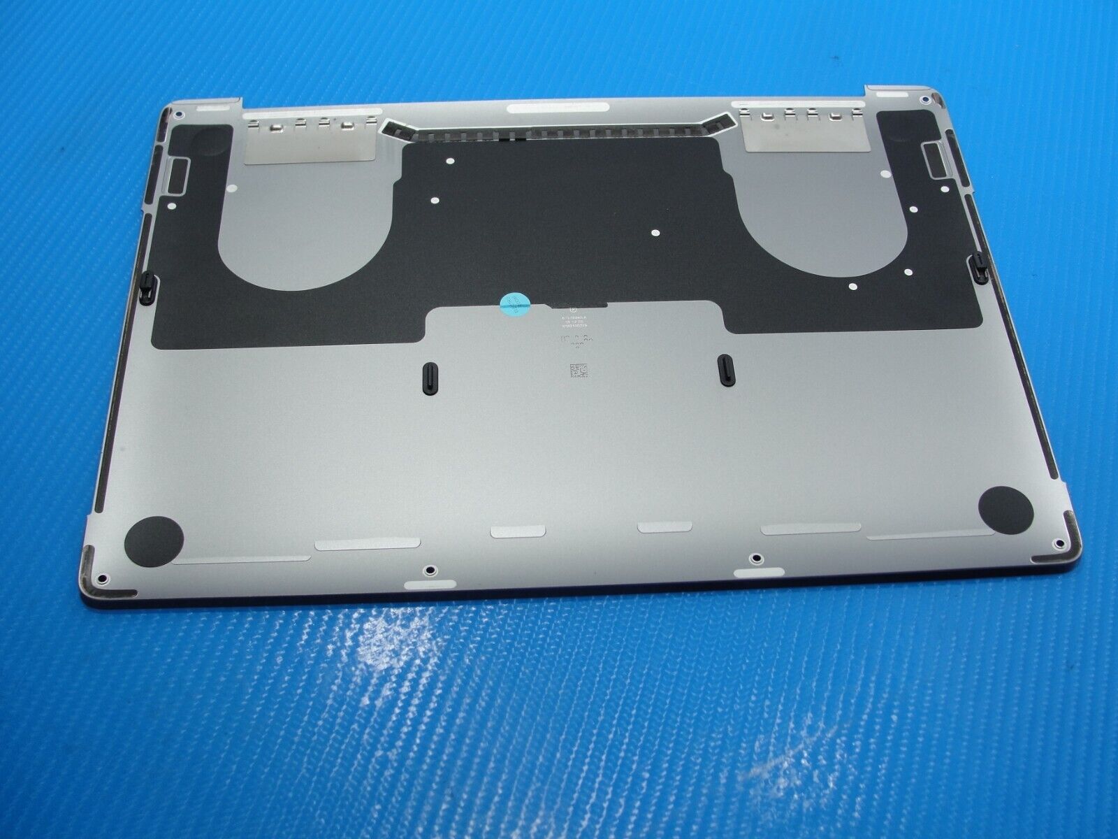 MacBook Pro A1989 13