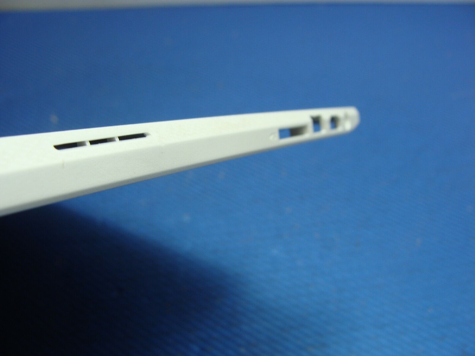Acer Chromebook 11.6 CB5-132T-C9KK Genuine Laptop Bottom Case EAZHR00301A