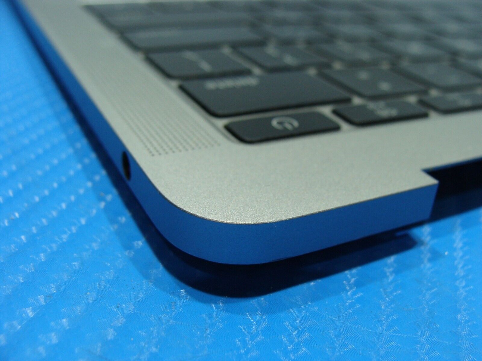 MacBook Pro A1708 2017 MPXQ2LL/A 13