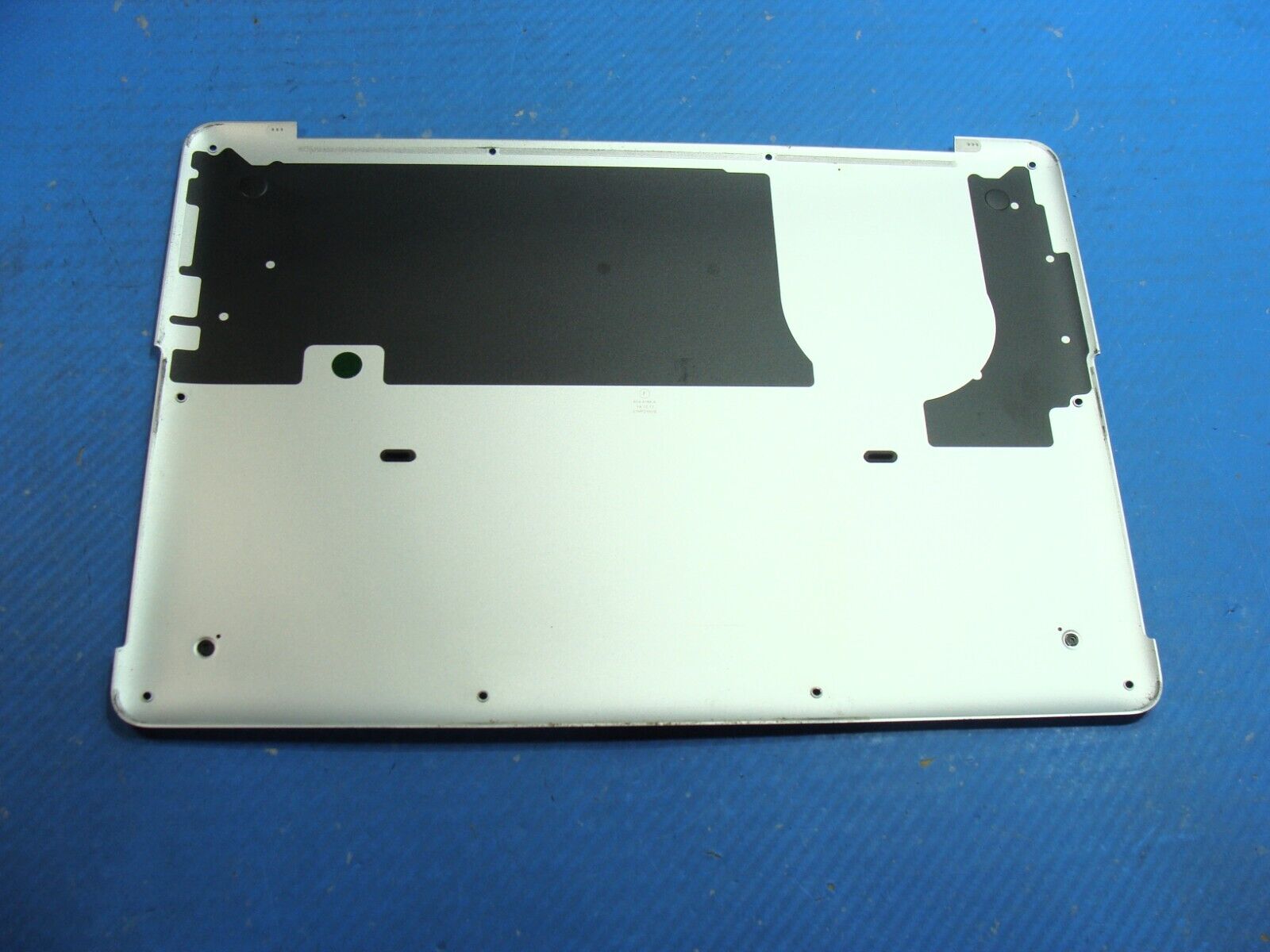MacBook Pro A1502 13 Mid 2014 MGX72LL/A Bottom Case Housing 923-00108