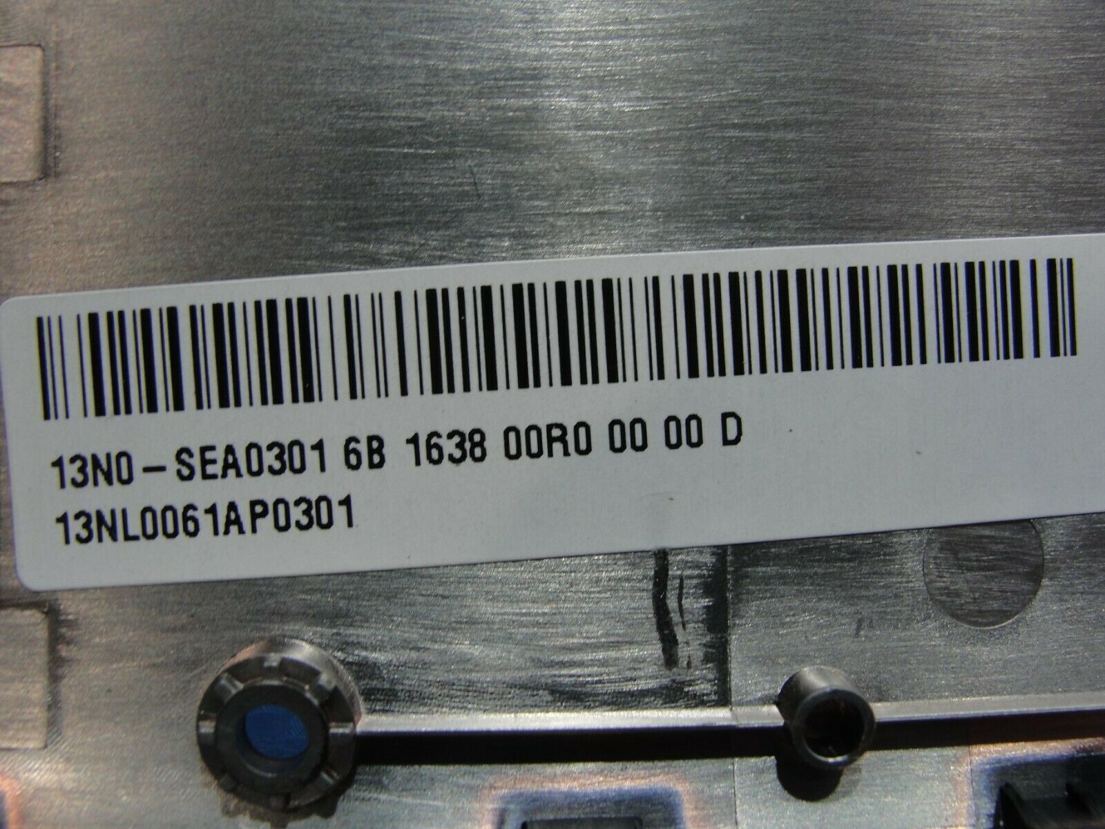 Asus VivoBook E403SA-US21 14