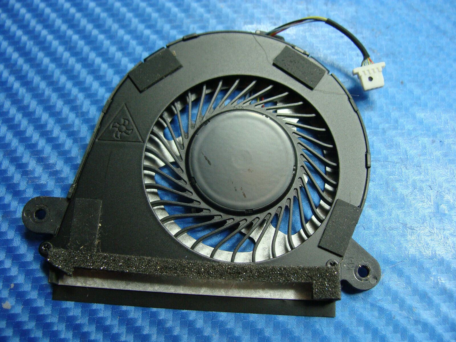 Lenovo Yoga 710-15IKB 15.6