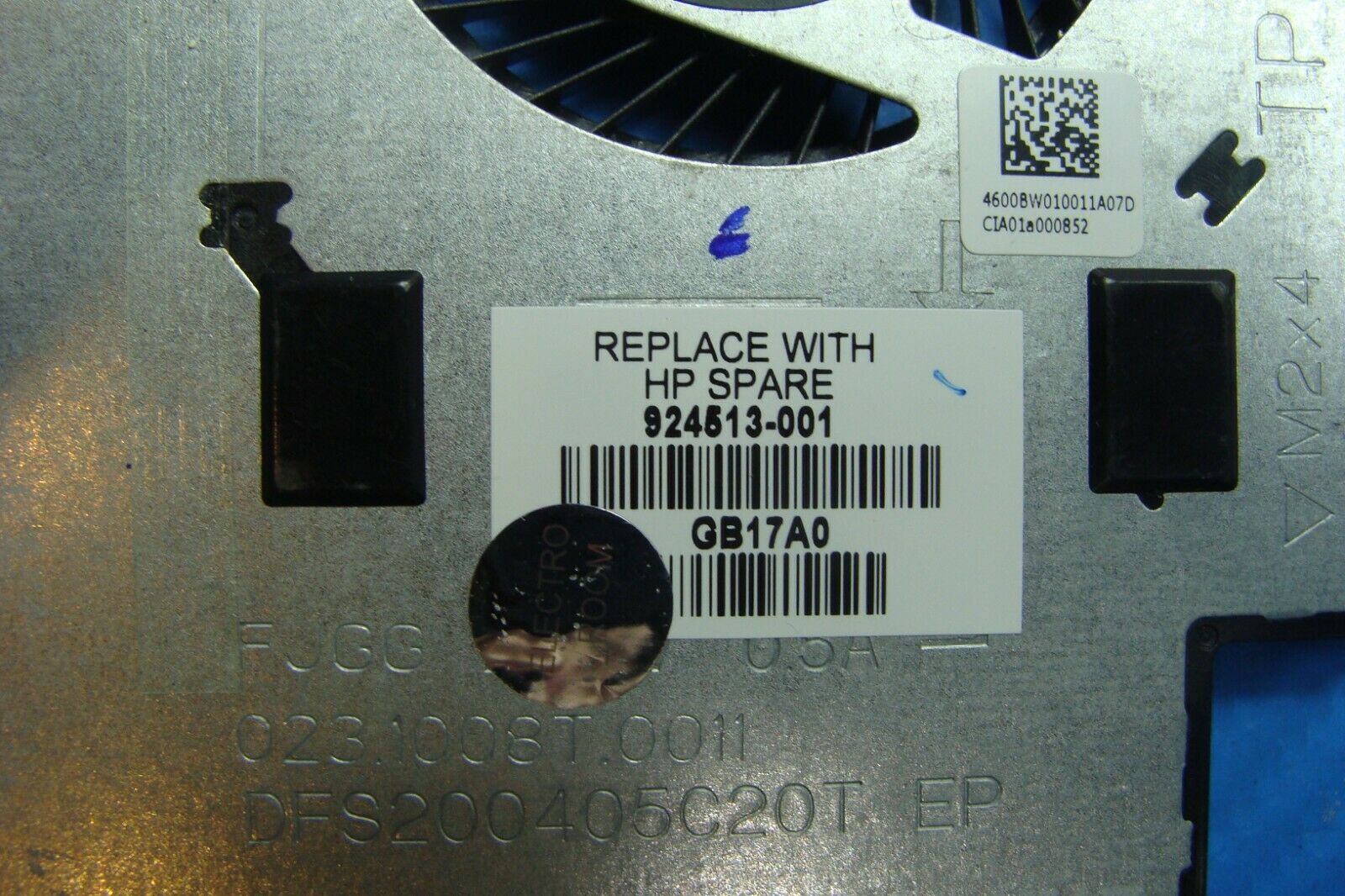 HP Pavilion x360 15-br055nr 15.6