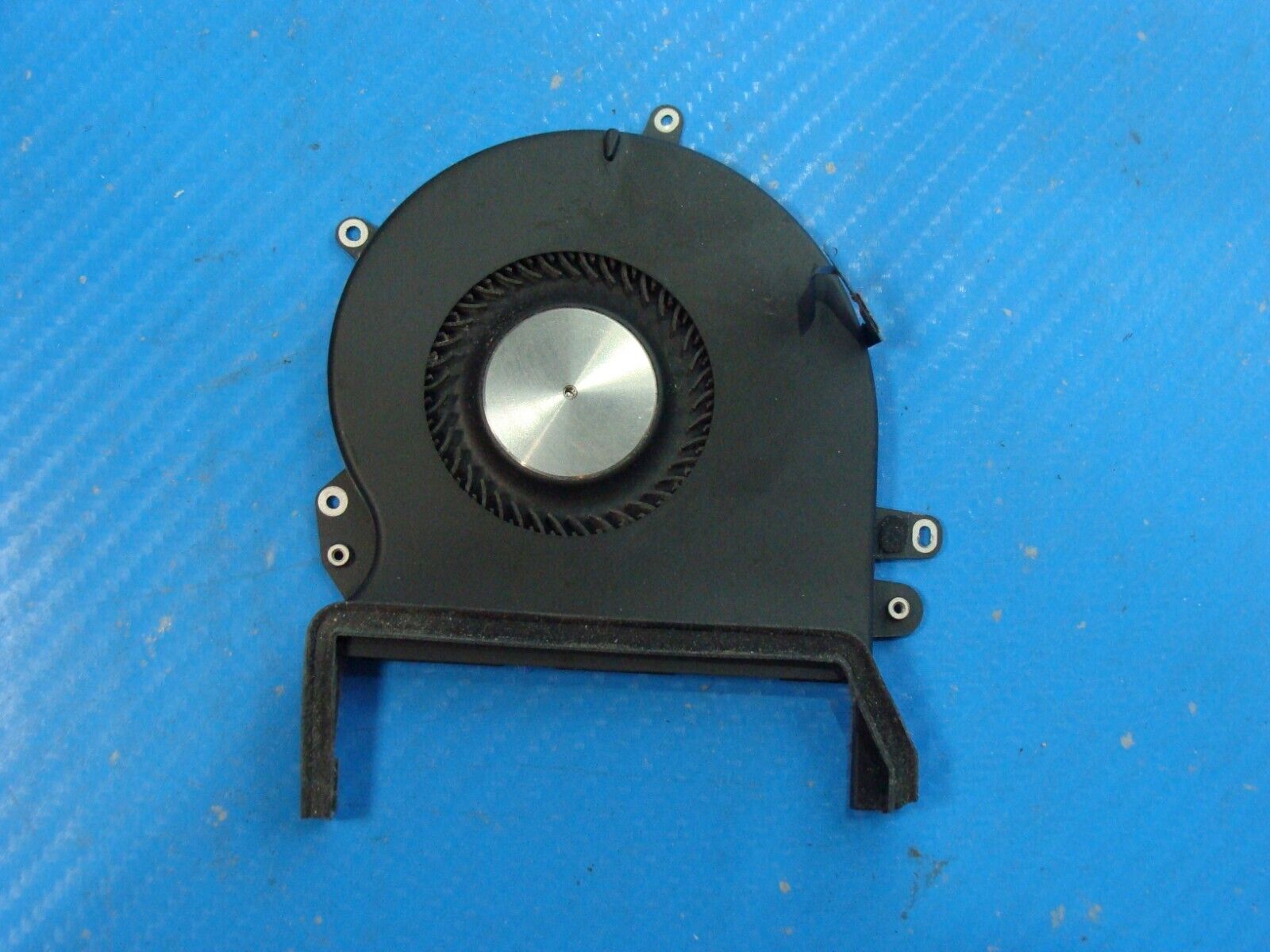 MacBook Pro A2141 16