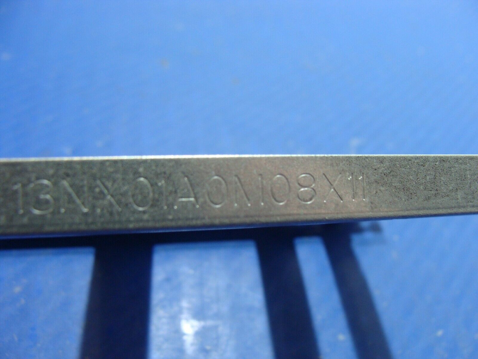 Asus P5440UF-XB74 14