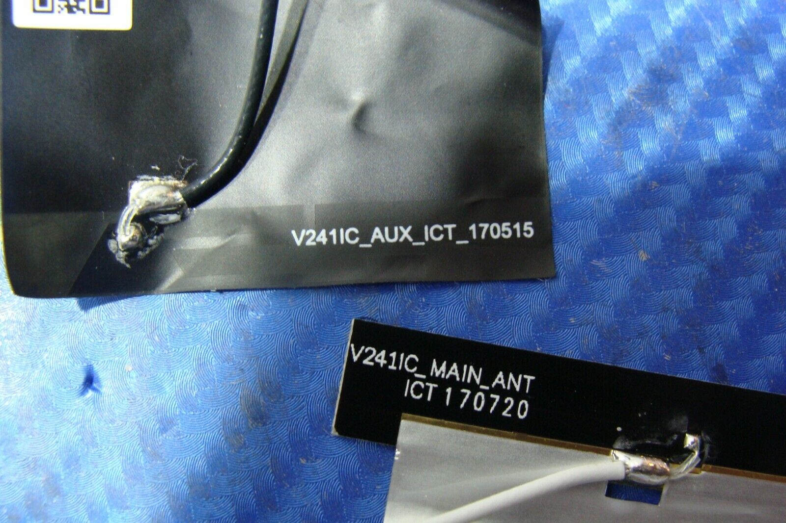 Asus Vivo V241ICUT-05 AIO 23.8