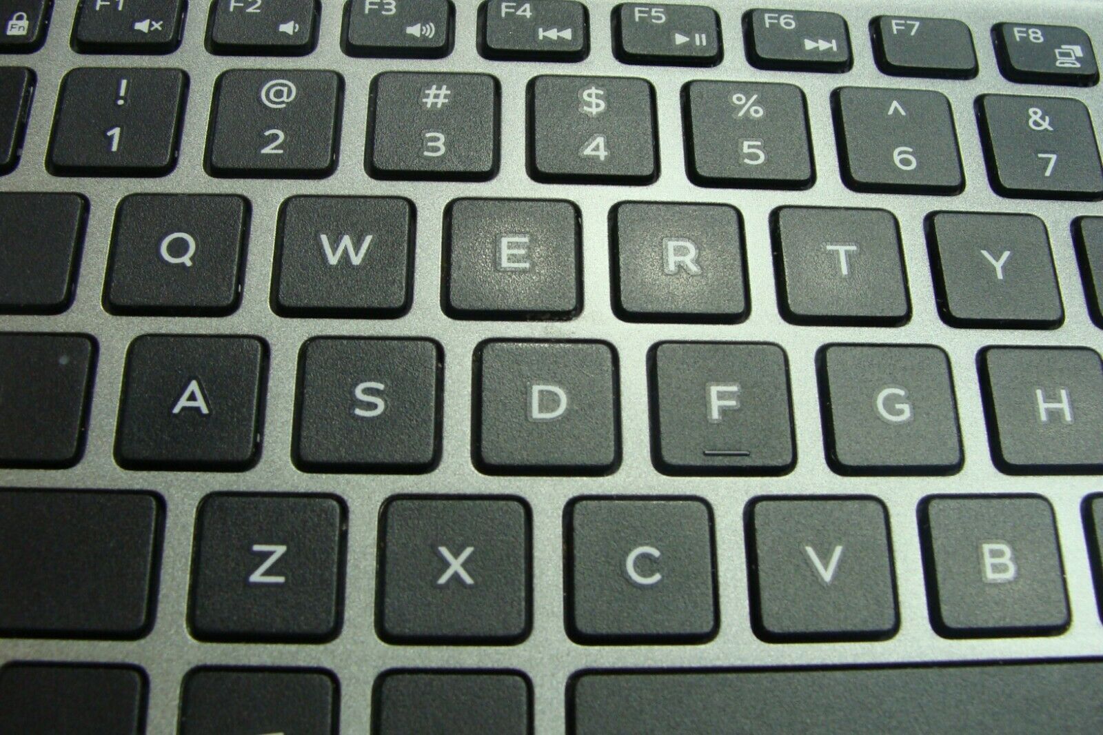 Dell Inspiron 15 5568 15.6