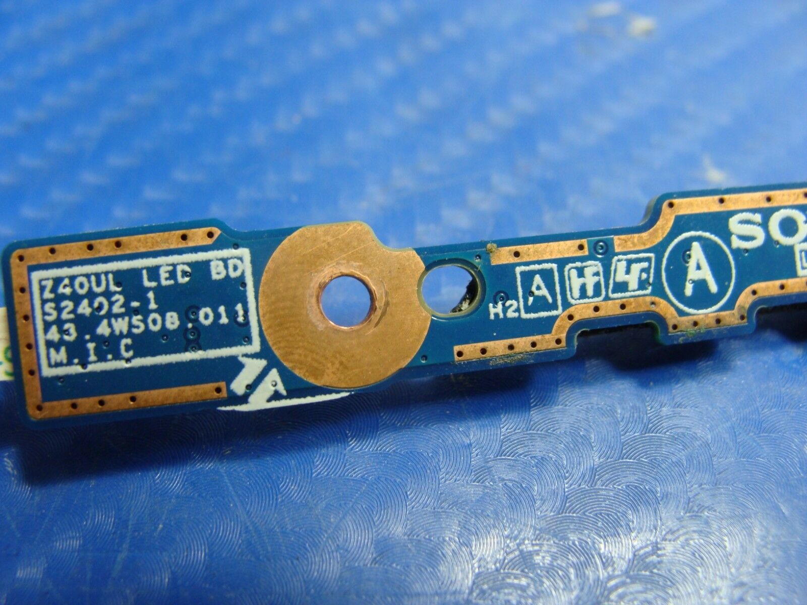 Sony Vaio SVT141A11L 14